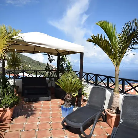 Apartament With Sea View For Adults Only